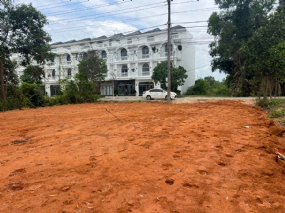 Bán Đất Mặt Phố Cây Thông Trong, Phú Quốc: 1000m², 6,5 Tỷ, Quy Hoạch Đất Ở, Đối Diện Khu Nhà Phố Long Châu