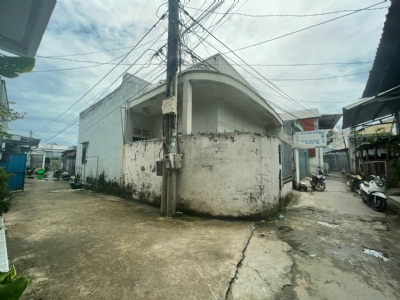 Lô góc 95m2 FULL THỔ CƯ cực hiếm mua tặng nhà, khu phô 4, ngay trung tâm Phú Quốc