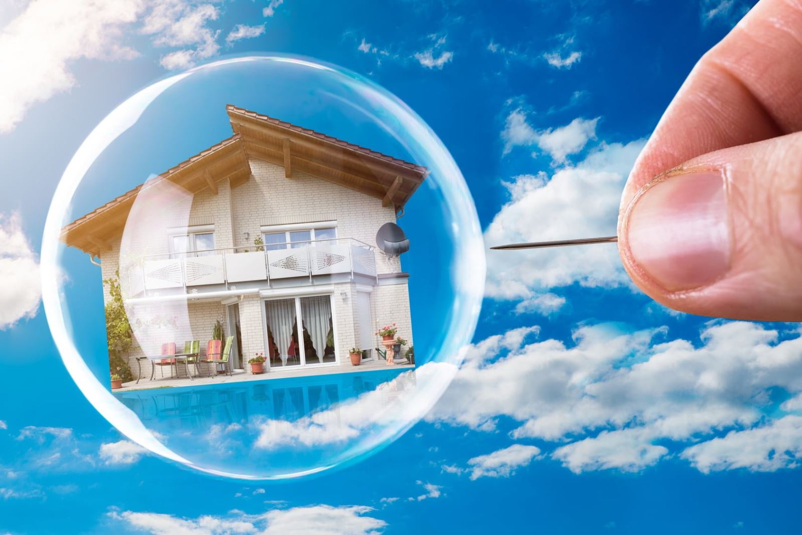 Bong bóng bất động sản là gì? Liệu BDS Phú Quốc 2021 có xảy ra bong bóng