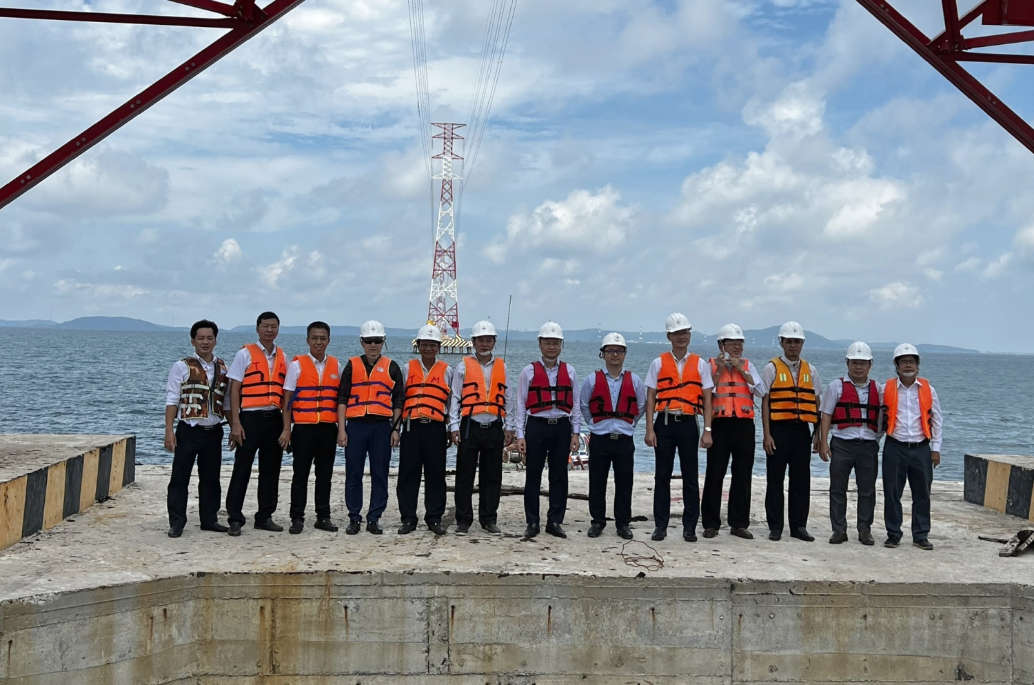 Đoàn công tác PTC4 kiểm tra thực địa Đường dây 220kV Kiên Bình - Phú Quốc